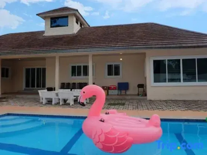 The Pool House Pattaya No.6