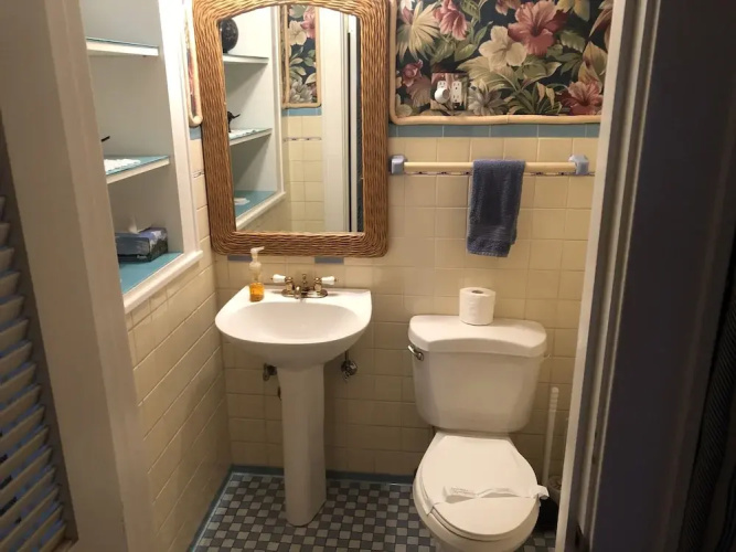Seabreeze Manor Inn