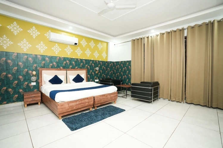 Premium room