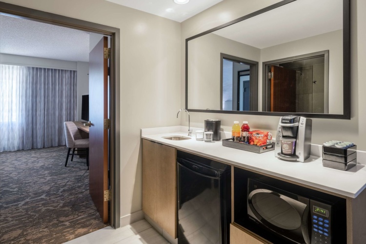 Embassy Suites by Hilton Albuquerque photo 40