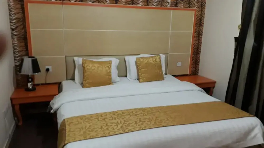 Al Raha Garden Suites