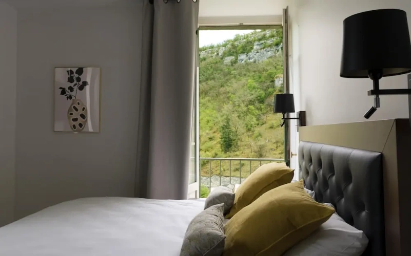 Superior Double room with view