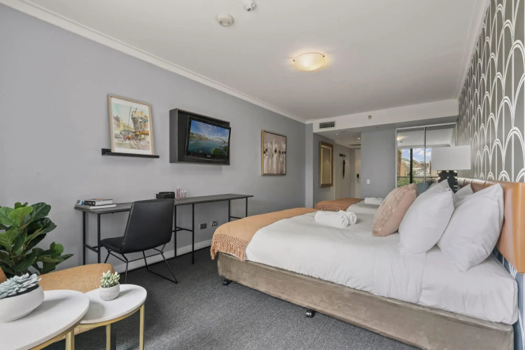 Convenient City Abode