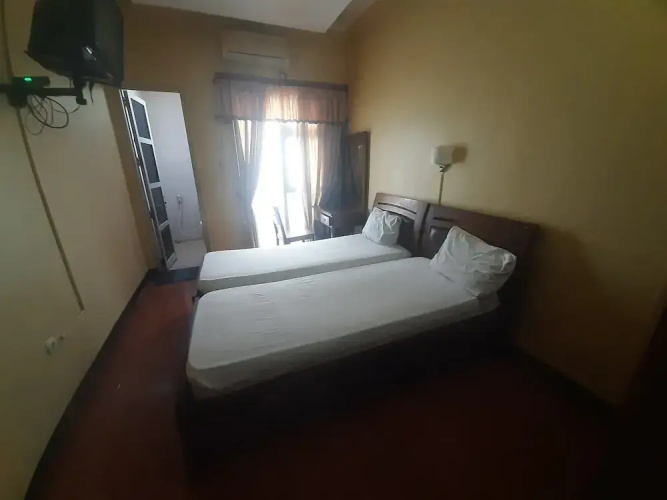 Simpang Lima Apartel