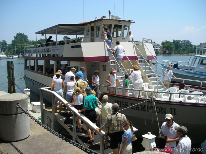 The Landing At Hampton Marina, Tapestry Collection By Hilton photo 25