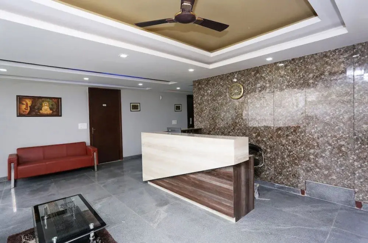 OYO 23659 Faris Residency