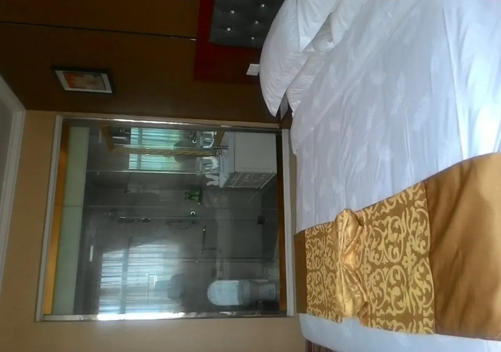 Apollo Hotel