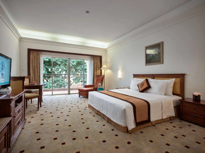 Royal Villas