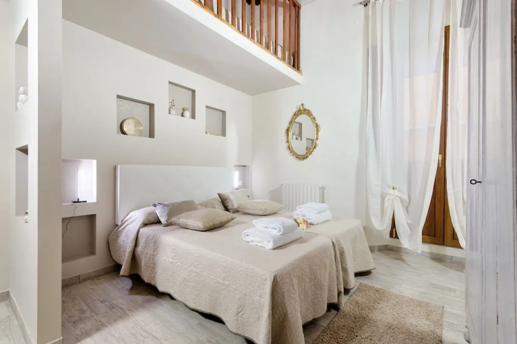 2 Bedrooms Comfort room