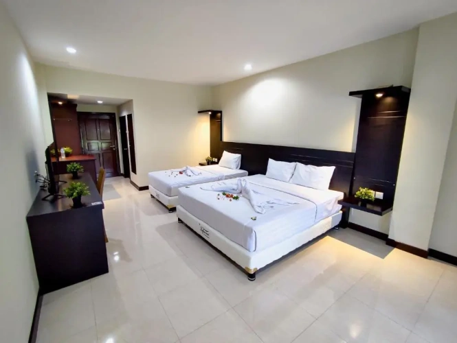 Superior Triple room