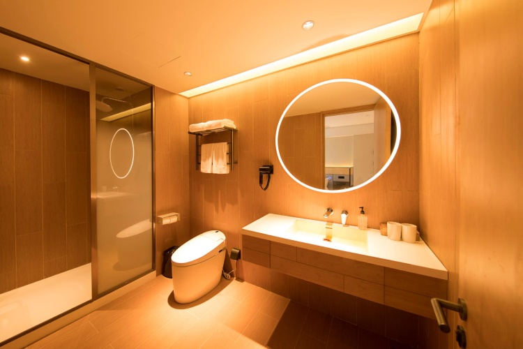Superior Double room with street view