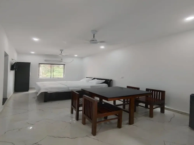 Standard Family room
