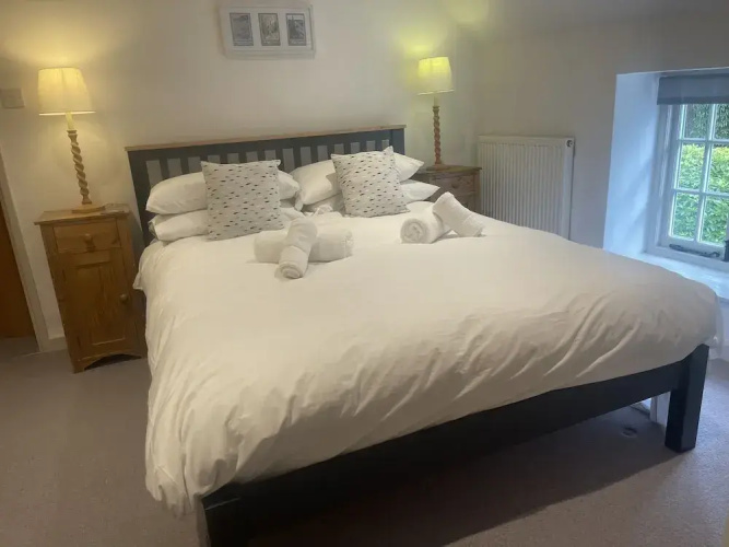 3 Rose Cottages