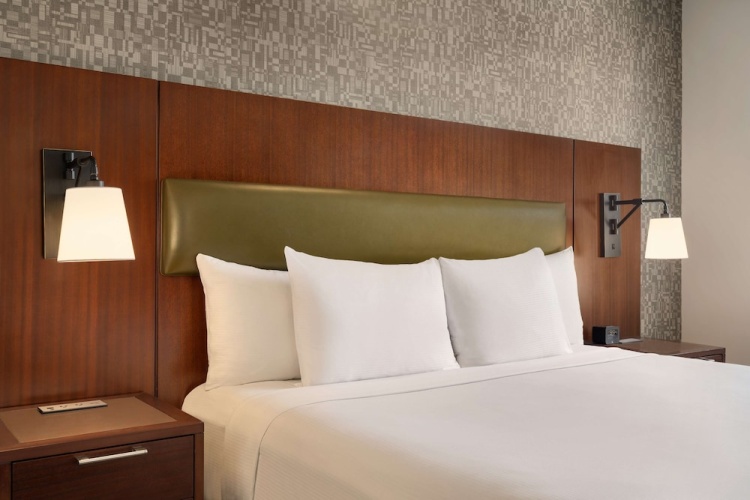 DoubleTree by Hilton New York Downtown photo 13