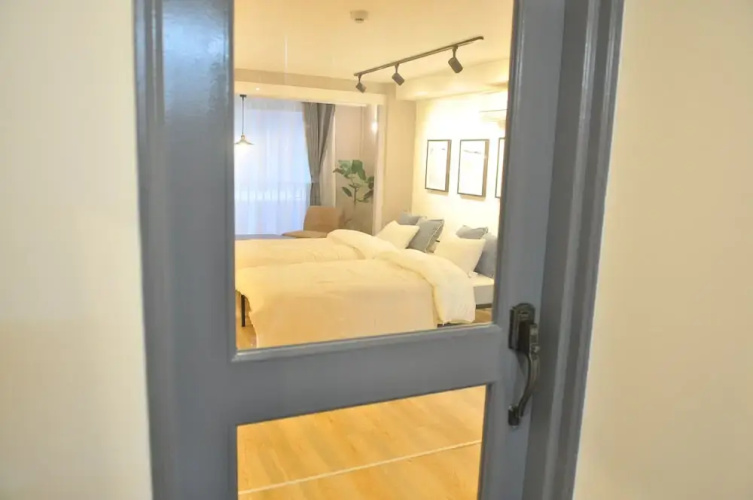 Designer's Room 401