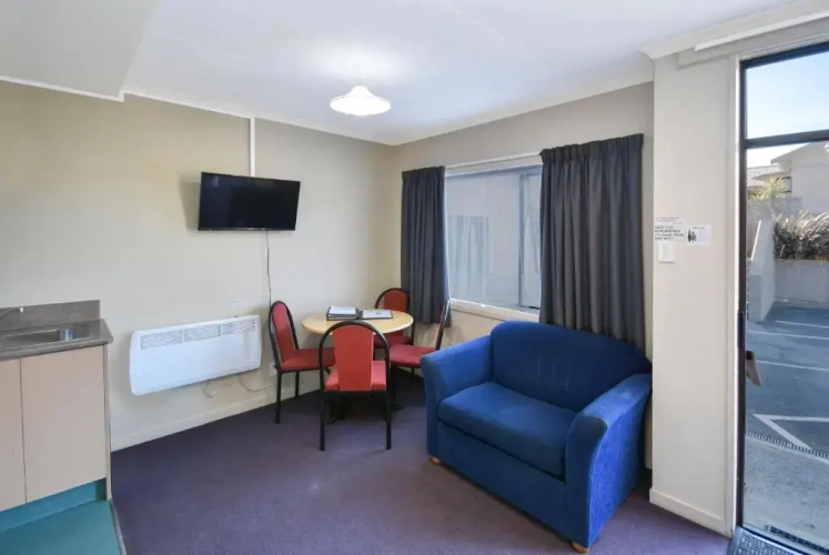2 Bedrooms Double Apartment