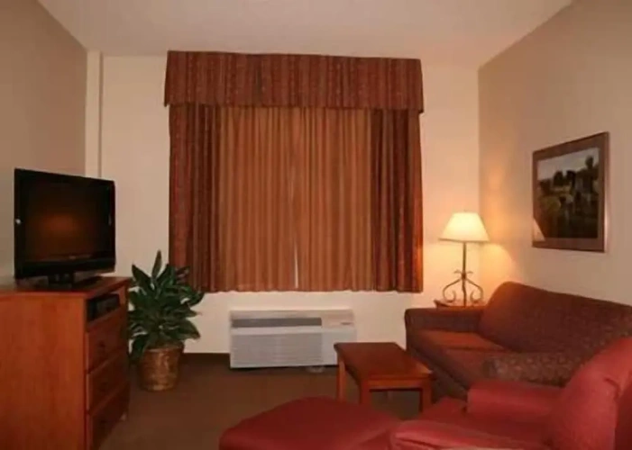 Deluxe Quadruple Suite