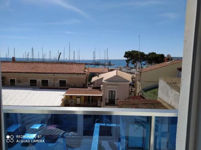 Deluxe Double room with balcony and with sea view