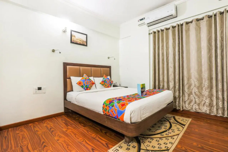 Sri Krishna Suites