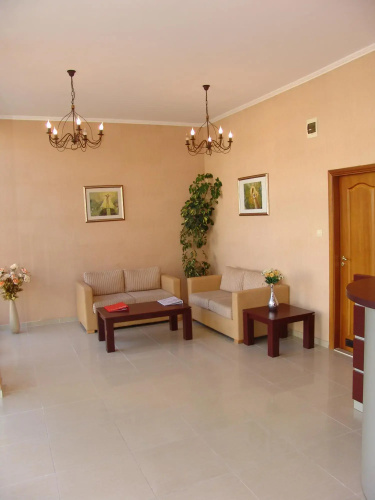 Efir Holiday Village