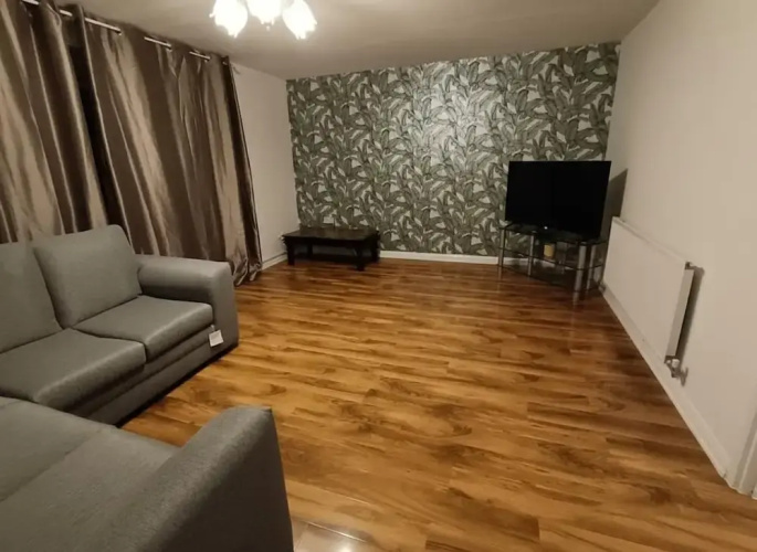 House - Sleeps 5 & Close to Peak District