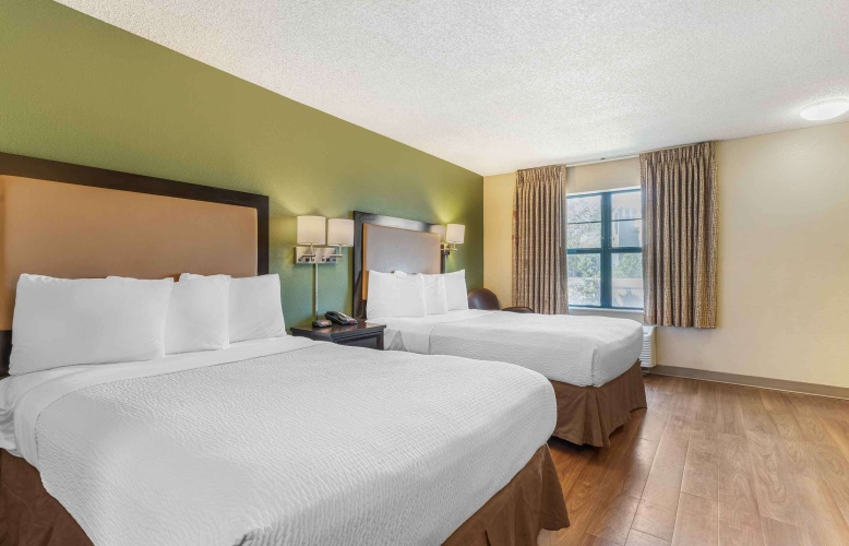 Quadruple Suite