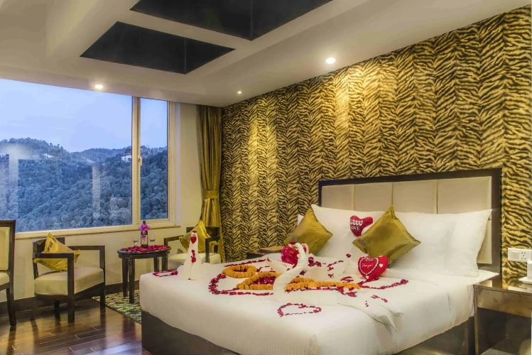 Deluxe room with city view
