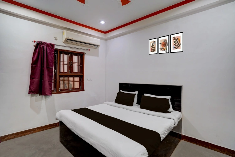 Classic Triple room