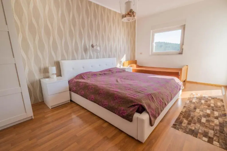 Apartment Ahel