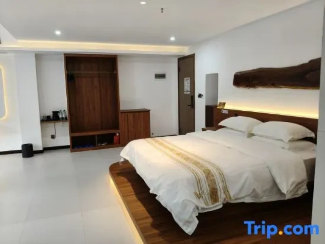 Comfort Double Family room with view