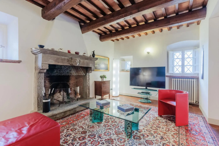 Villa Rapondi, a Farmhouse with View