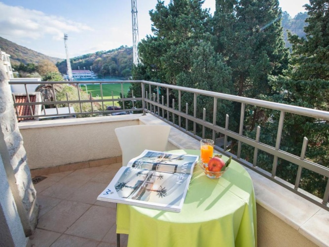 2 Bedrooms Apartment with balcony