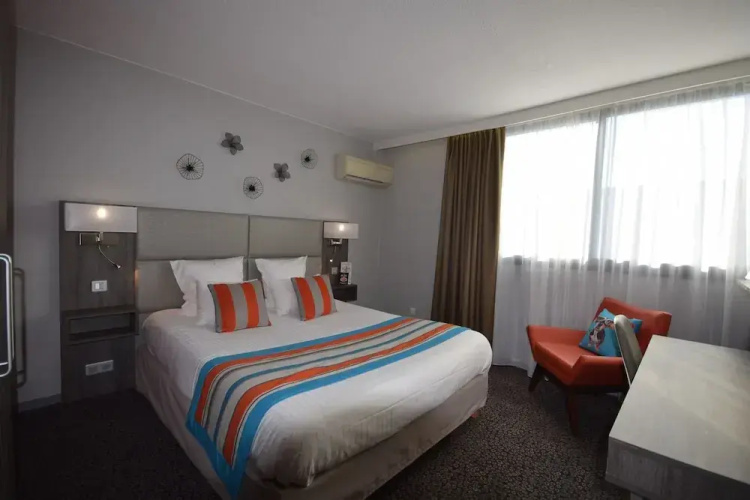 Kyriad Prestige Bordeaux Ouest Mérignac