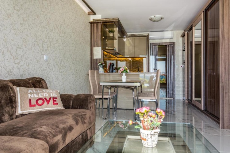 Superior Apartment