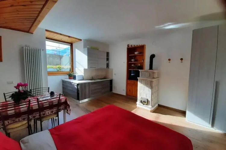 2 Bedrooms Apartment