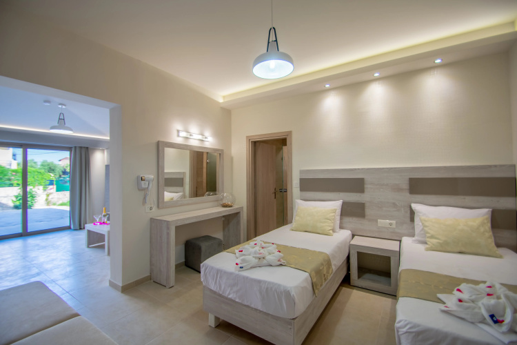 Paradise Apartments