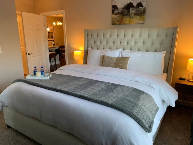 Luxury Polaris 2BR 1st Floor Pet-friendly