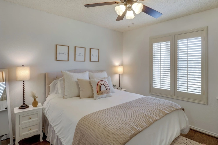 3 Bedrooms Cottage