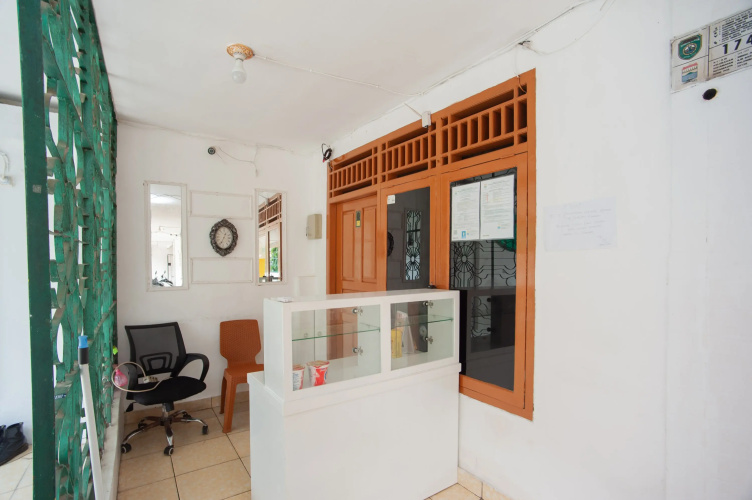 RedDoorz @ Jalan Wayhitam Palembang