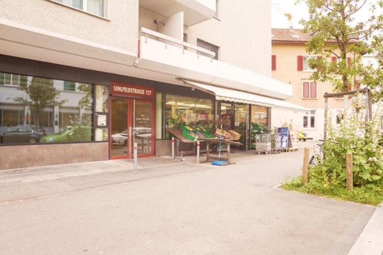 1 Bedroom Apartment with balcony