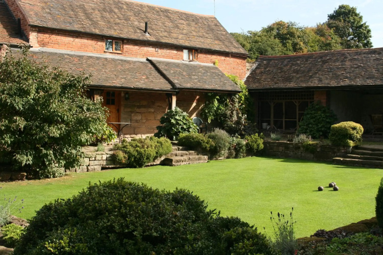 4-Star Self-Catering at Boningale Manor