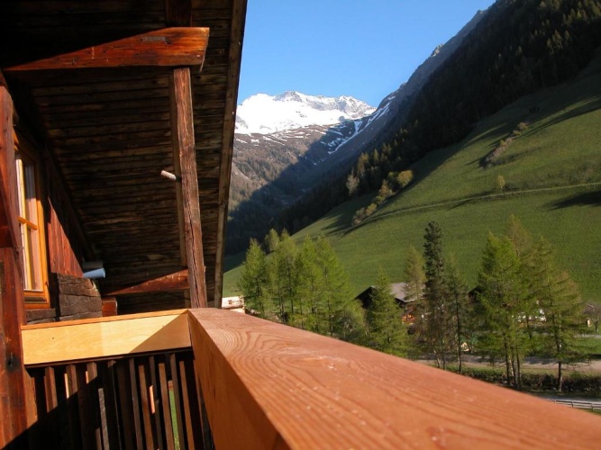 3 Bedrooms Apartment with balcony