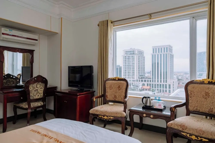 Superior Double room with city view