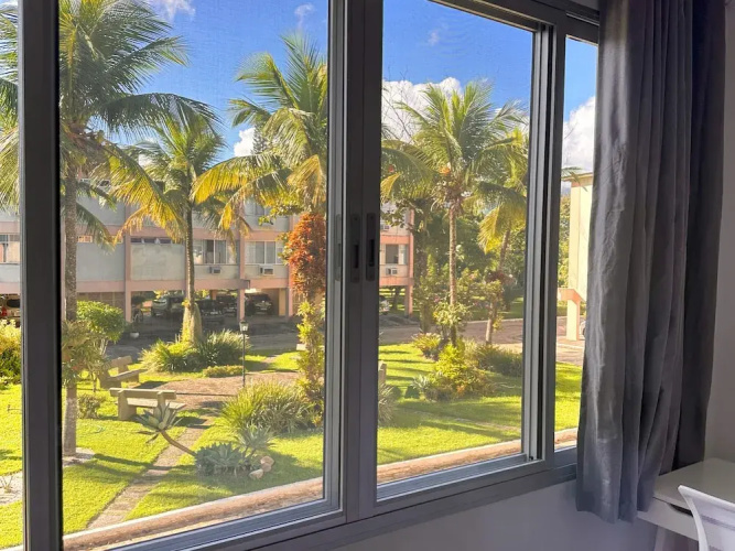 Local 102 Apartment