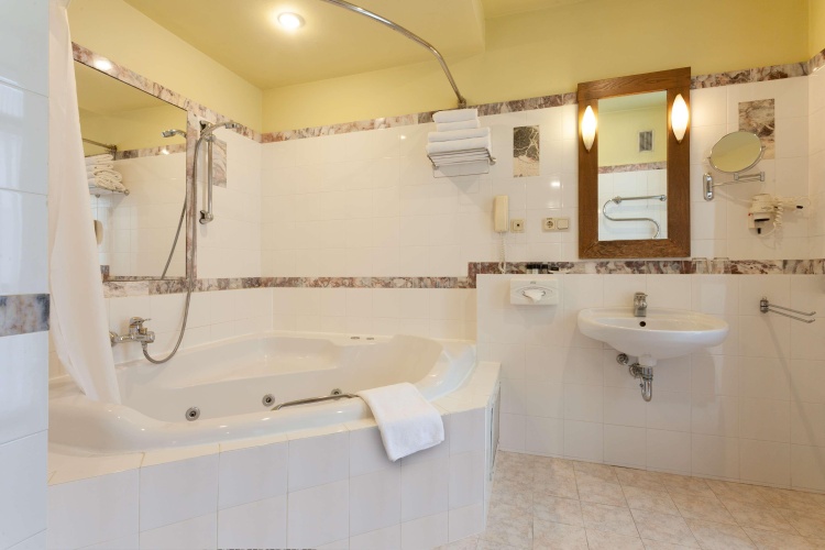 Best Western Santakos Hotel photo 12