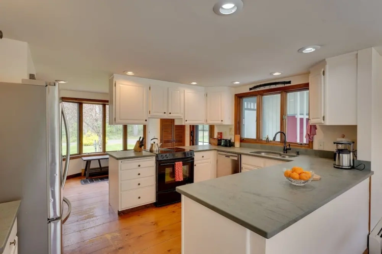 3 Bedrooms Cottage