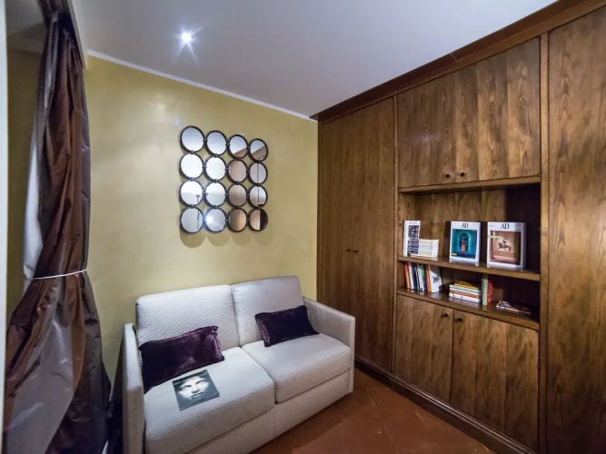 Rent In Rome - Dolce Vita Suite