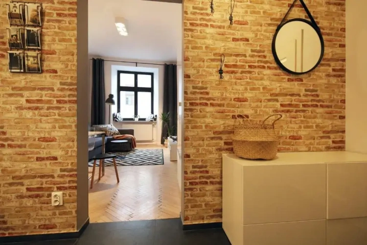 1 Bedroom Apartment with city view