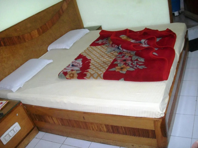 Hotel Delhi Regency