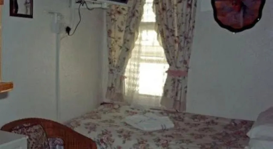 Jollies Hotel